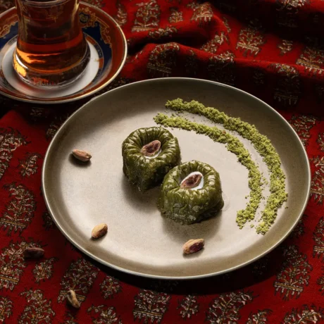 باقلوا پسته ای