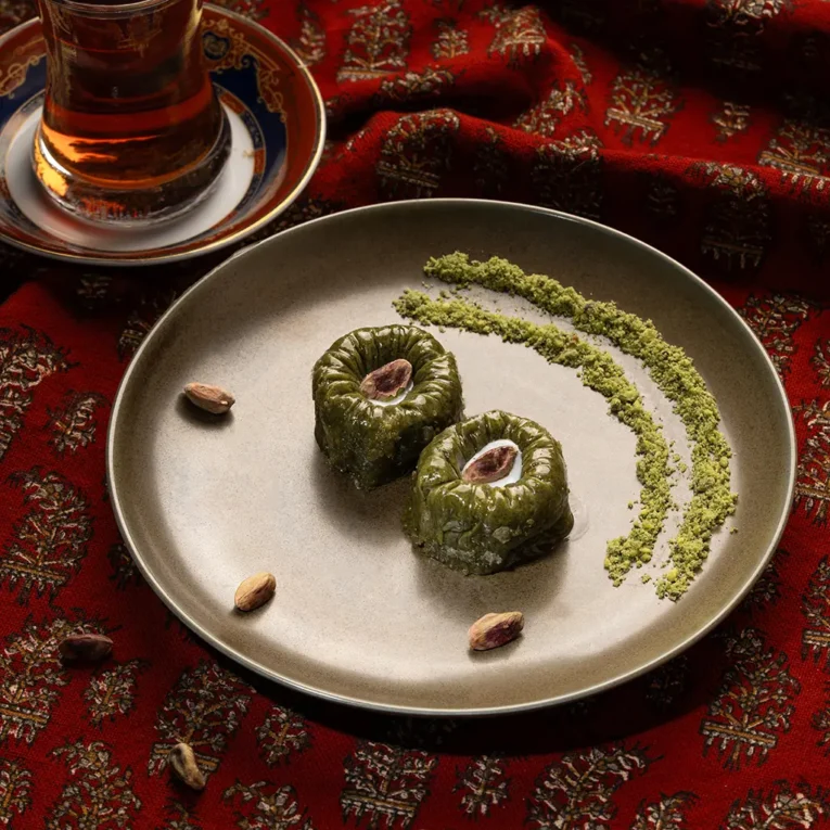 باقلوا پسته ای